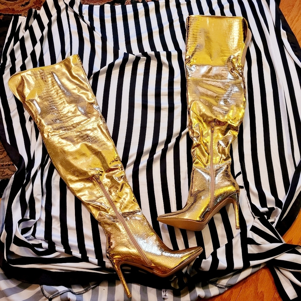 New In Box Gold Drama Queen Over The Knee Boot Sz 7 - Picture 10 of 16